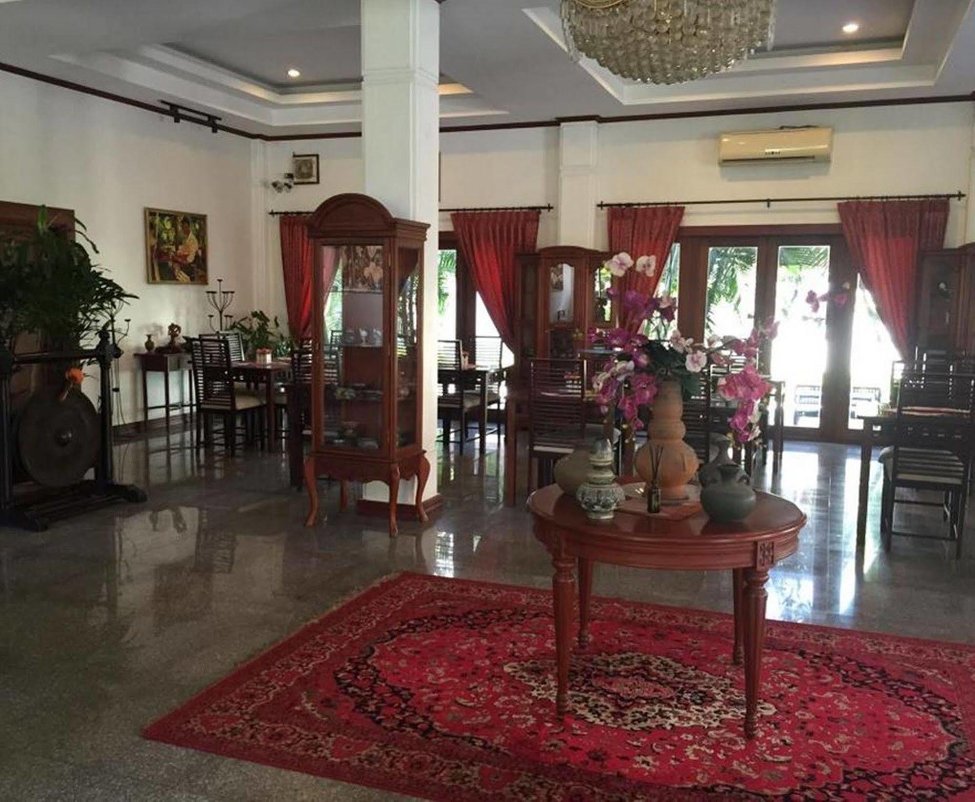 Vayakorn Inn Vientiane Exteriér fotografie